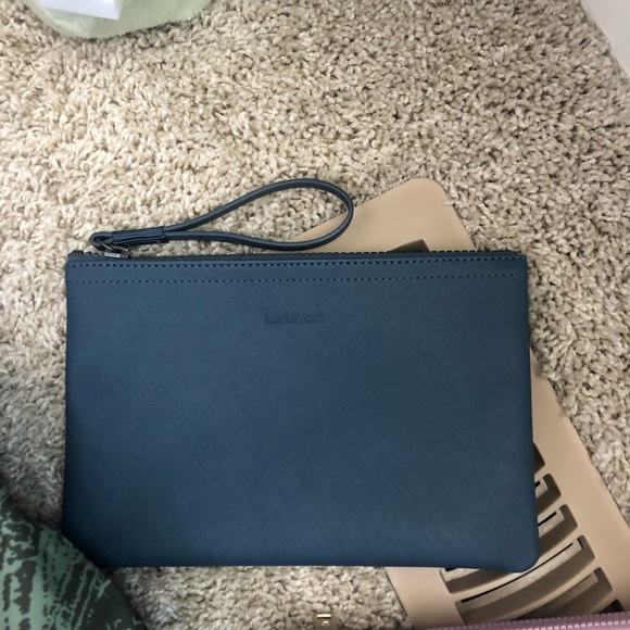 Lululemon navy pouches - Picture 1 of 1